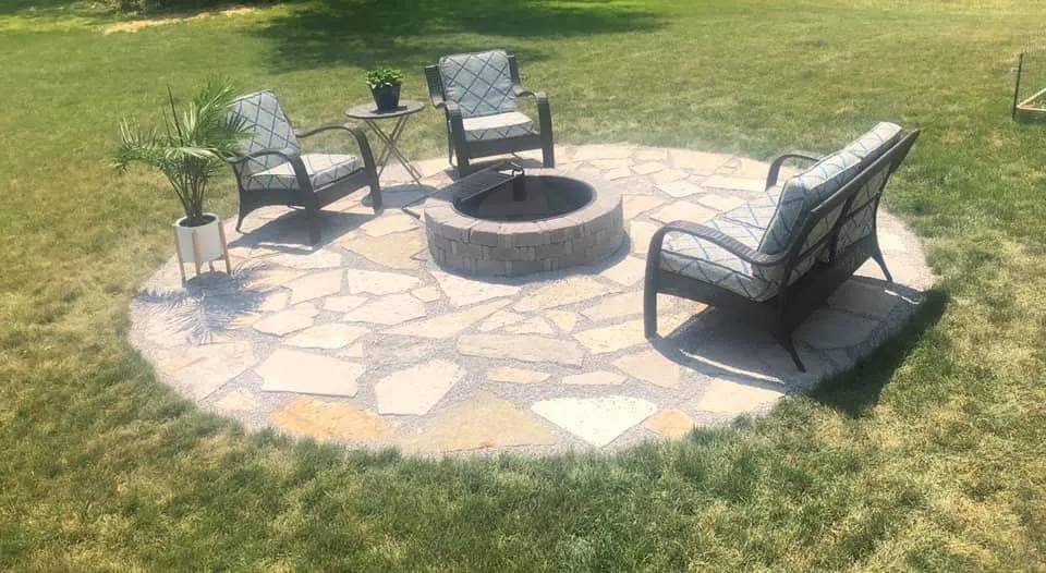 Custom landscaping services in Oak Creek, WI by Sadler Landscaping