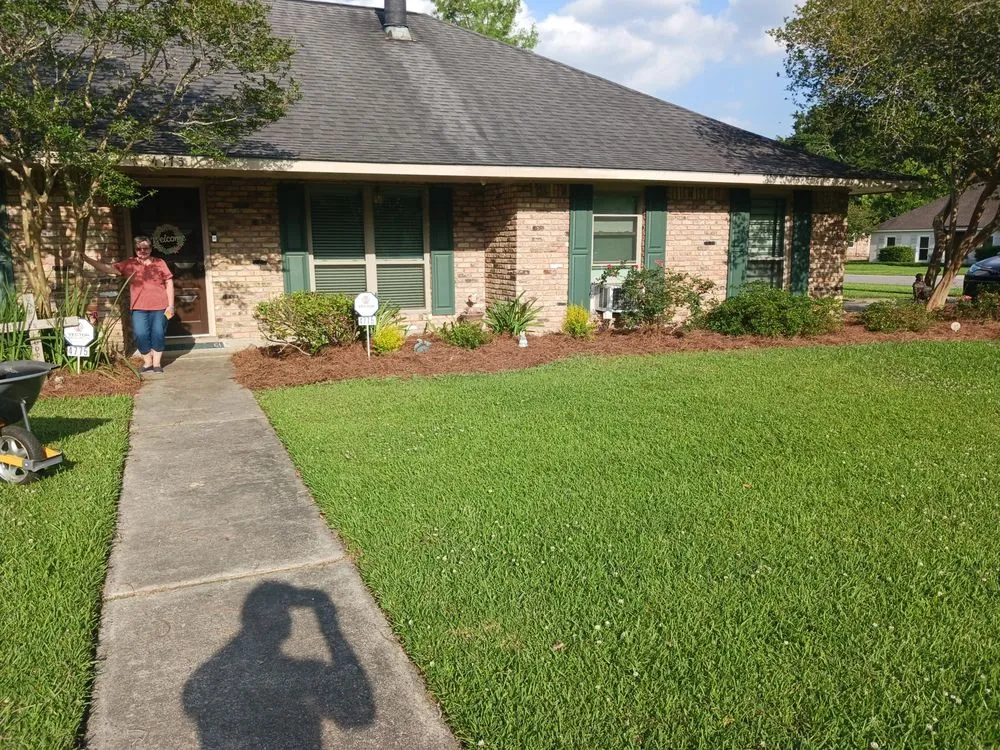 Affordable residential landscaping in Baton Rouge, LA - Safari Landscape