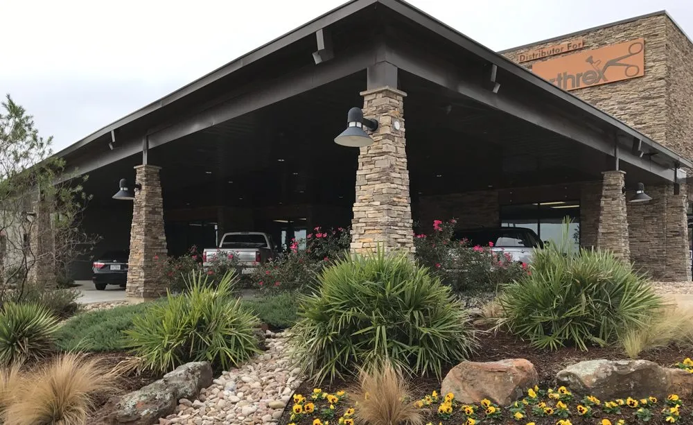 Reliable landscape design experts serving Trophy Club, TX - Safari Landscape