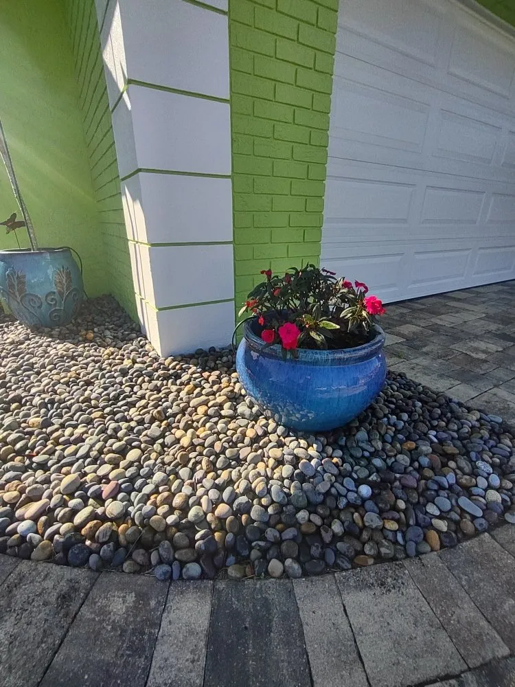 Custom landscape installation experts serving Dunedin, FL - Safefer Landscaping