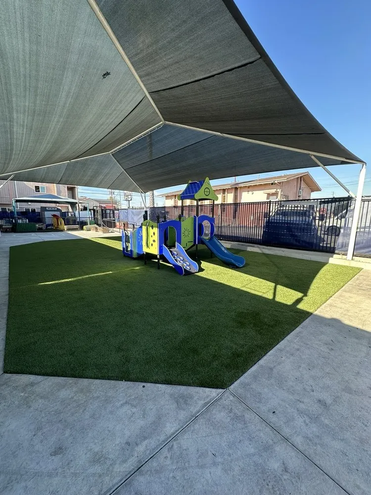 Trusted yard maintenance with custom design across Compton, CA - SafePlay, Inc.