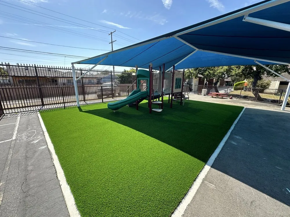 Reliable lawn care service in Compton, CA by SafePlay, Inc.