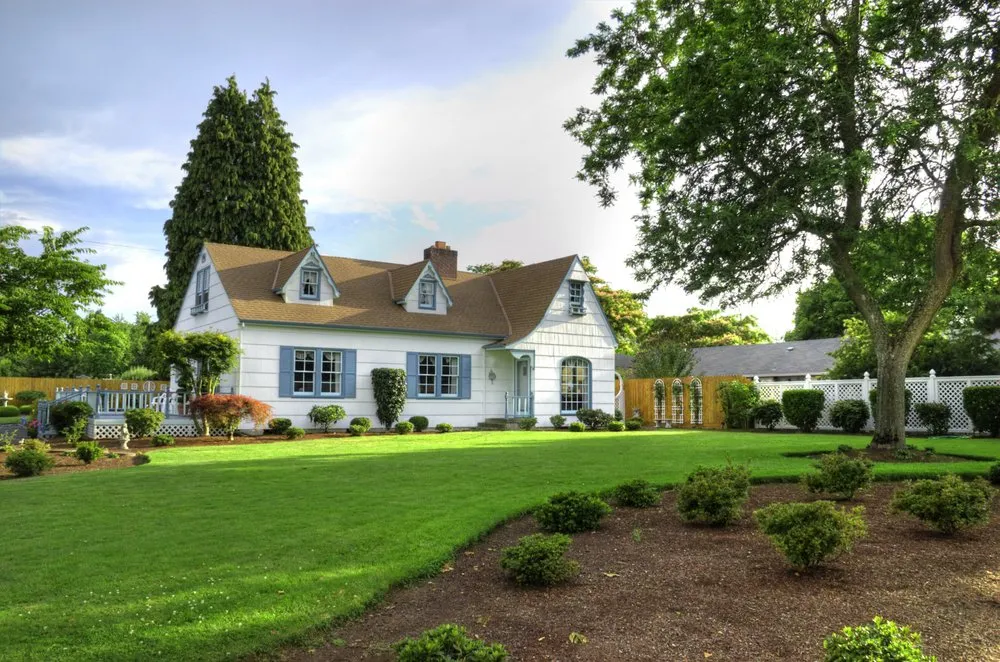Expert outdoor landscaping in Sagamore Beach, MA by Sagamore Turf and Tree