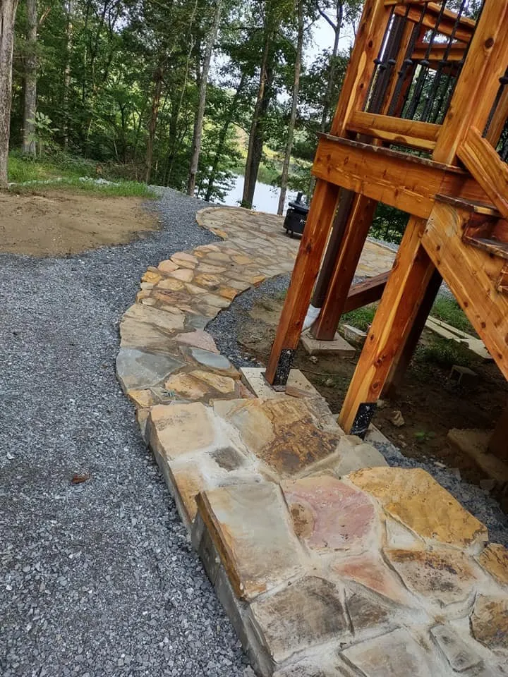 Expert garden landscaping in Carbondale, IL - SAGE Construction & Landscaping