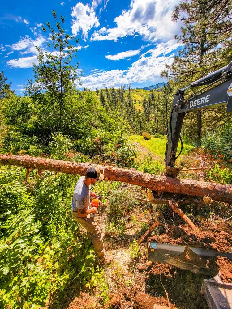 Expert lawn mowing service in Eagle, ID - Sage Rock construction