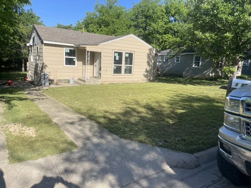 Expert yard cleanup service for residential properties across Alvarado, TX - Saguaro Cactus Lawn Care