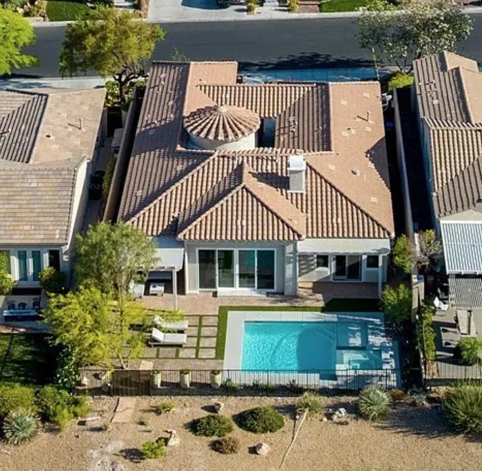 Professional yard maintenance experts serving Las Vegas, NV - Saguaro Landscapes