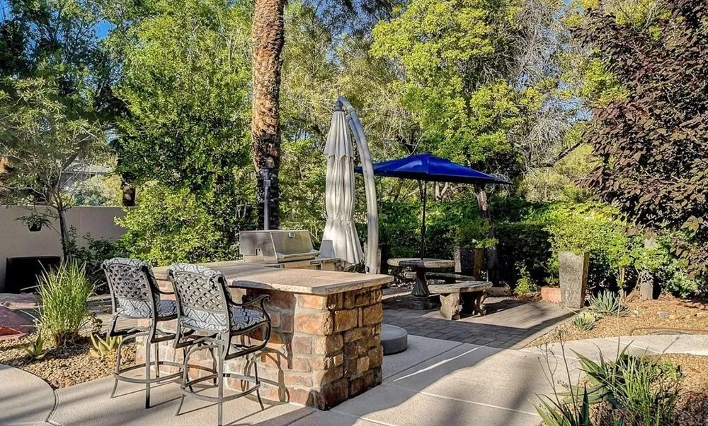 Local outdoor landscaping experts serving Las Vegas, NV - Saguaro Landscapes