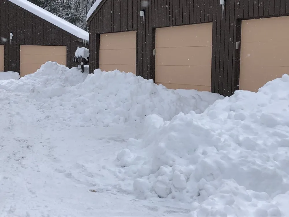 Custom lawn mowing service in Nashua, NH - Saints Landscaping