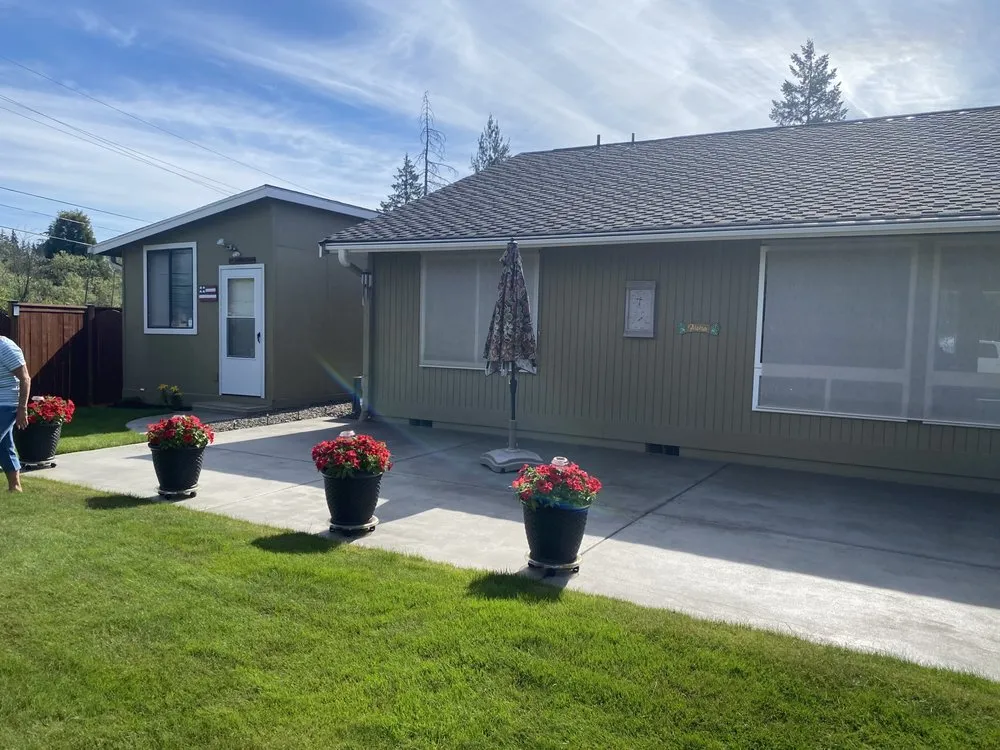 Reliable yard maintenance for residential properties across Honolulu, HI - Sakura Landscaping