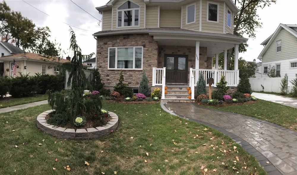 Reliable garden landscaping experts serving Staten Island, NY - Sal & Tony's Landscaping