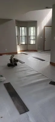 Sal and Clau Services Logo