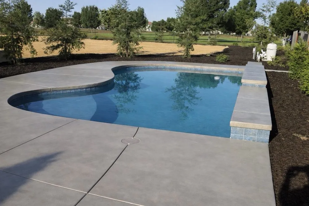 Local landscape design in Clovis, CA by Salas Concrete