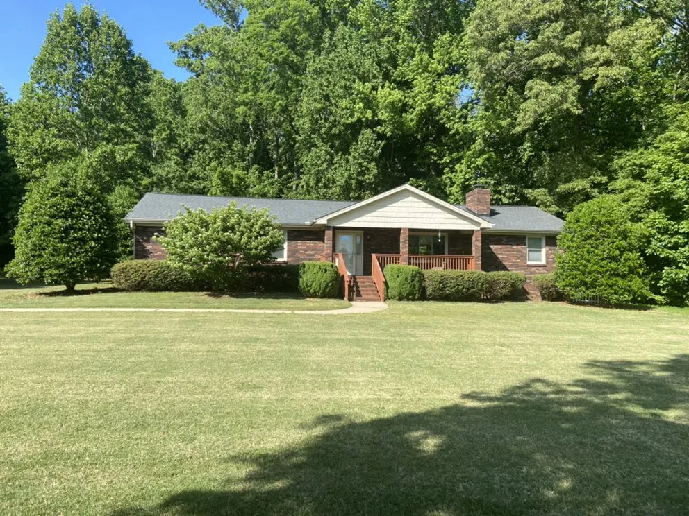 Trusted lawn care service experts serving Cleveland, NC - Salazar Landscaping And Tree Services