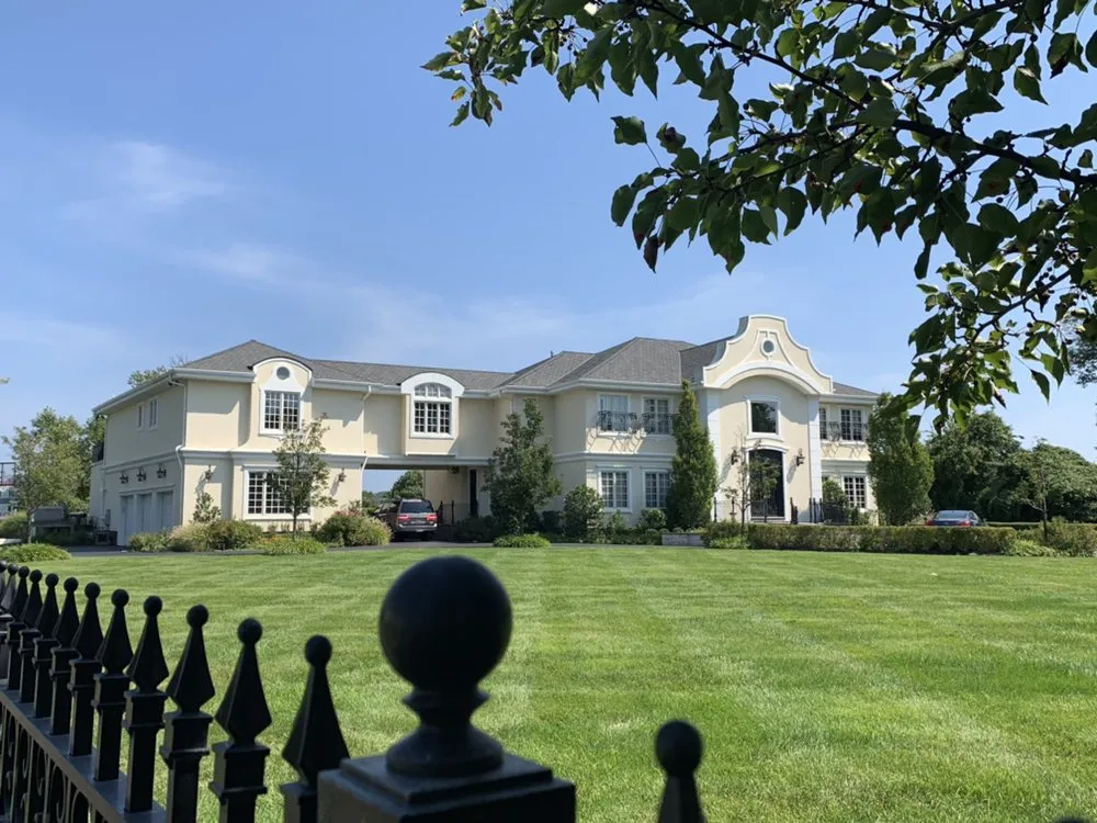 Professional residential landscaping in Jamesburg, NJ by Salazar Landscaping Commericial