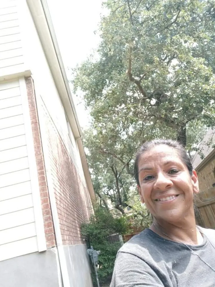 Local lawn care service in San Antonio, TX - Salazar Services