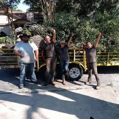 Salazar Services Logo