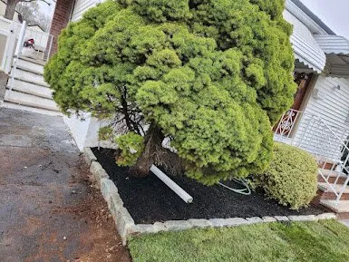 Trusted garden landscaping in Clifton, NJ - Salazar Turbi Landscaping Services