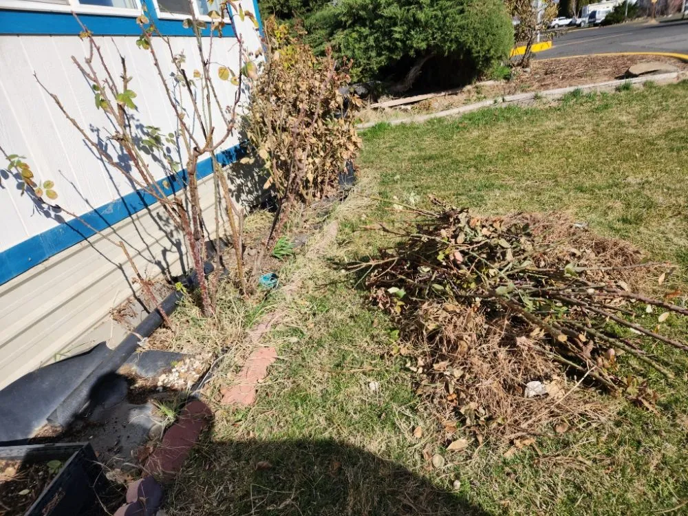 Affordable garden landscaping experts serving Yakima, WA - Salazar's Lawn Care