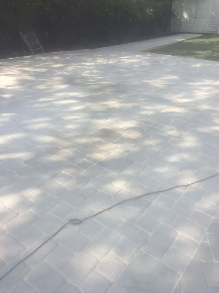 Affordable landscaping services in Paterson, NJ by Salcedo Platinum Services