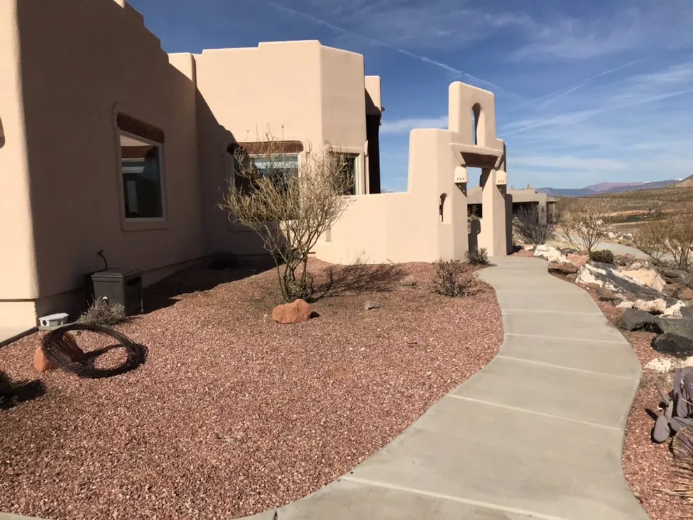 Top-rated lawn mowing service for outdoor upgrades across La Verkin, UT - Salcedo’s Lawn and Pool Service