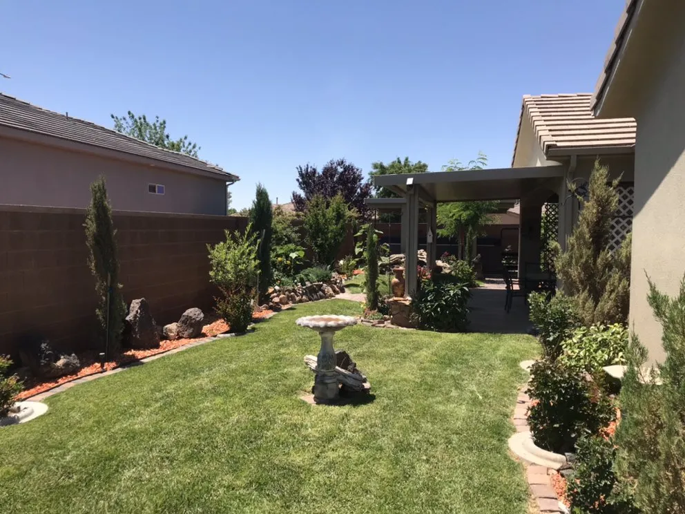 Custom yard cleanup service for beautiful yards across La Verkin, UT - Salcedo’s Lawn and Pool Service