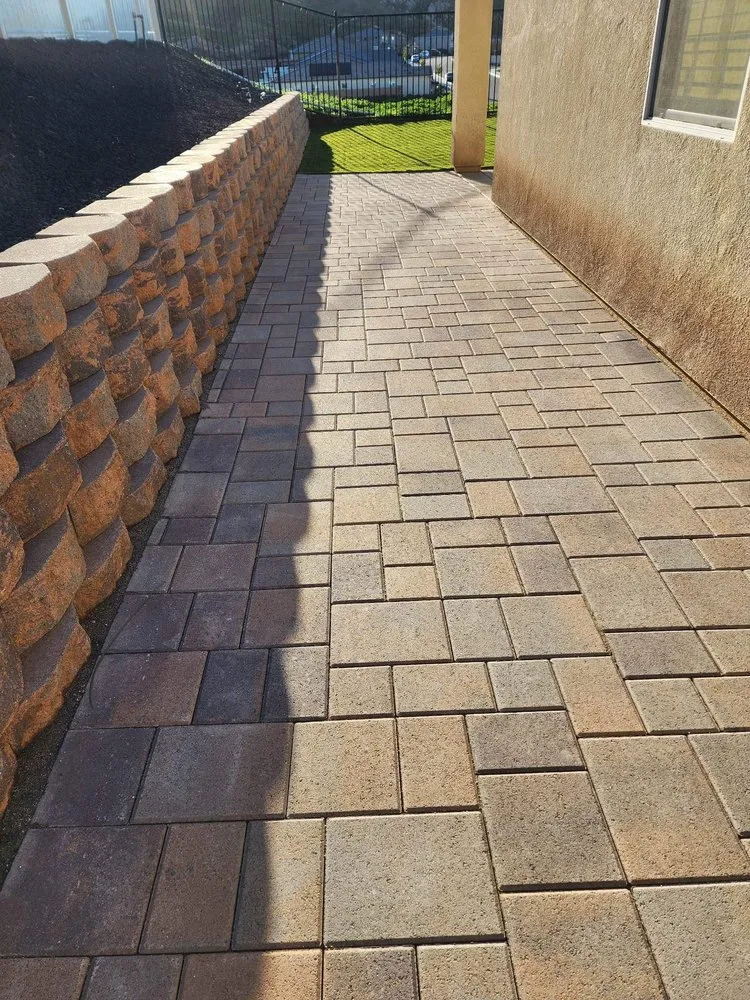 Reliable lawn care service experts serving Banning, CA - SalCor Landscaping