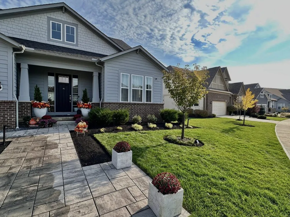 Professional landscaping services experts serving Painesville, OH - Saldana Landscaping