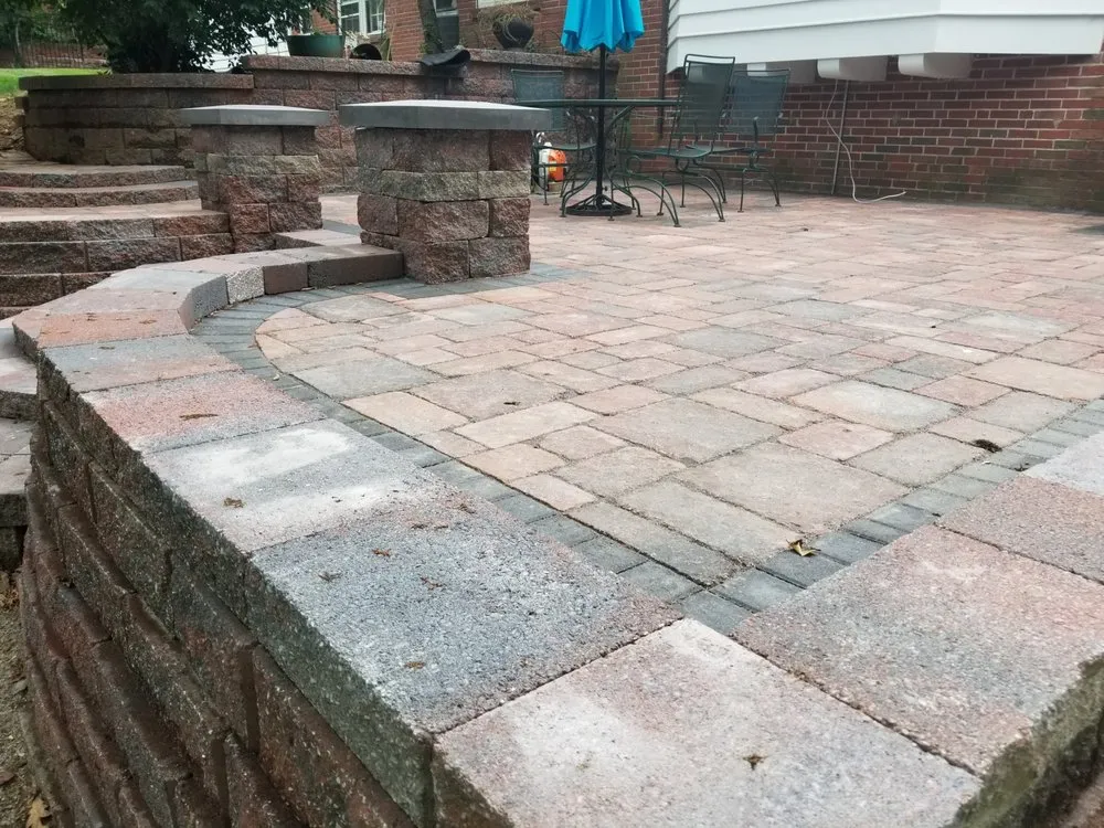 Professional landscape design in Fairview Heights, IL by Saldana's Company