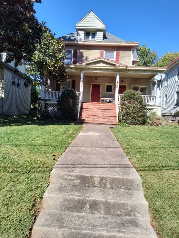 Affordable yard cleanup service in Salem, VA - Salem Family Mowing