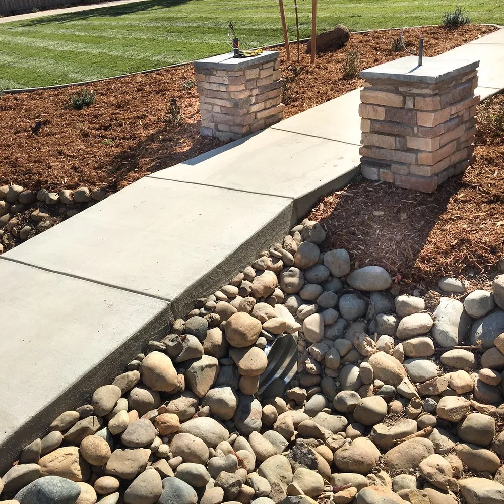 Custom outdoor landscaping for homes across Elk Grove, CA - Salen's Landscaping