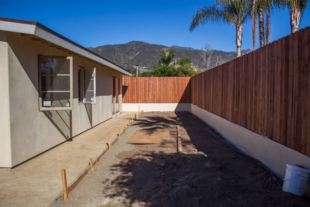Reliable landscape installation in Carpinteria, CA by Salinas Construction Landscape