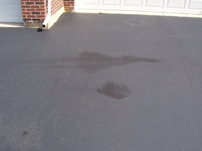 Affordable lawn care service in Aurora, IL by Salinas Vargas Sealcoating