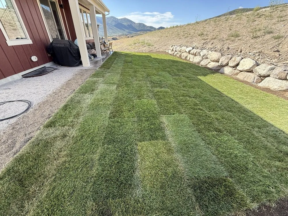 Reliable yard cleanup service in Heber City, UT by Salinas.C Landscaping