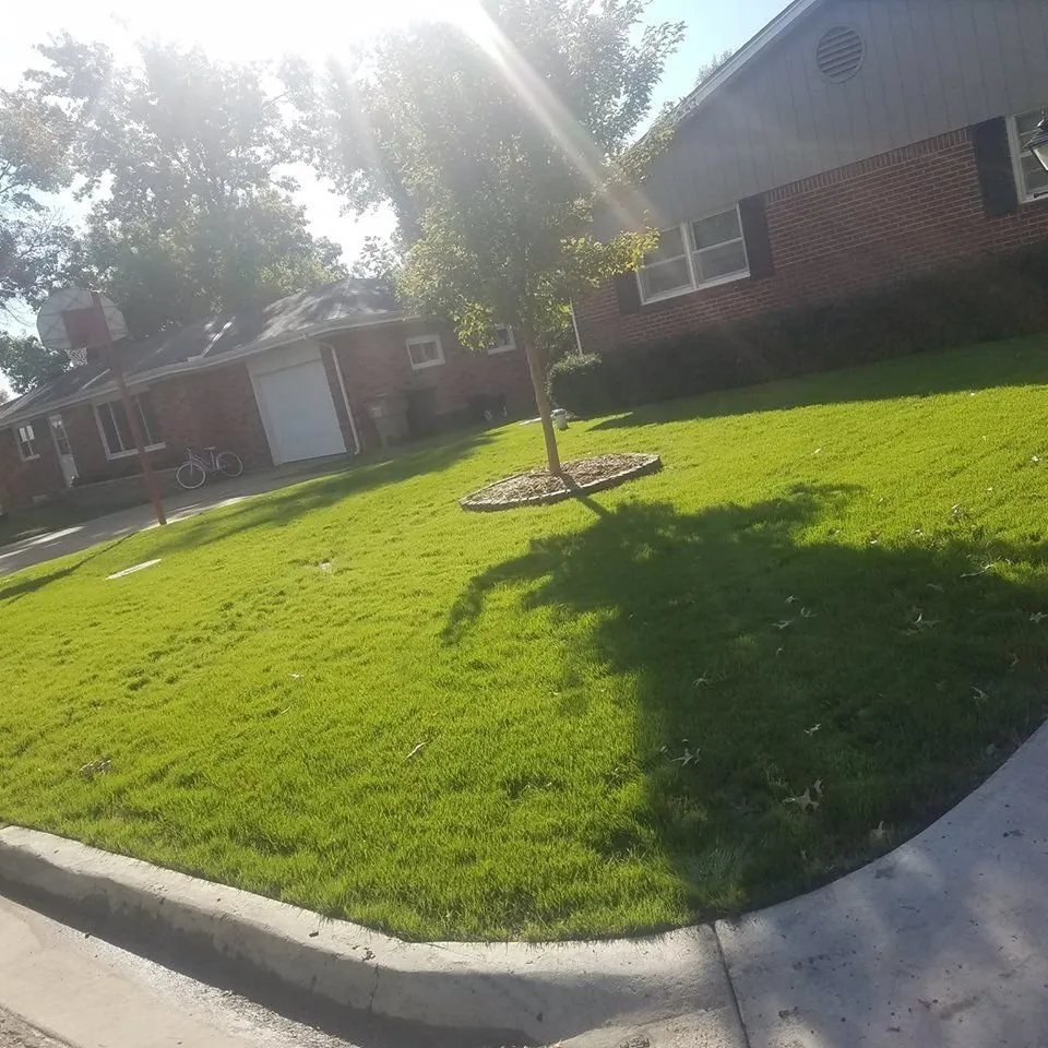 Local garden landscaping in South Hutchinson, KS - Sallee Lawn Care