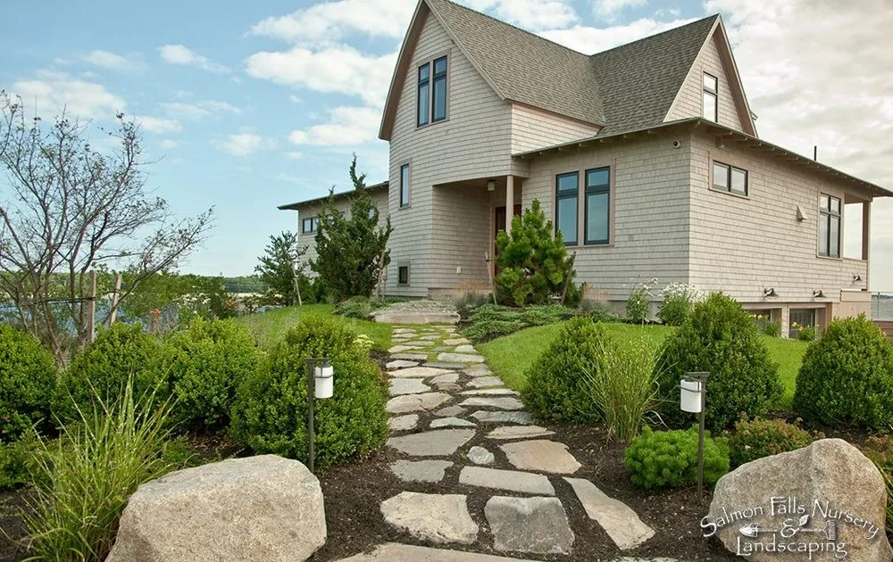 Reliable lawn mowing service in Berwick, ME - Salmon Falls Nursery & Landscaping