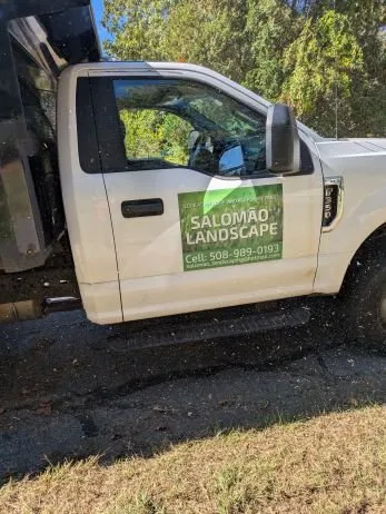 Trusted lawn care service in Framingham, MA by Salomão Landscaping