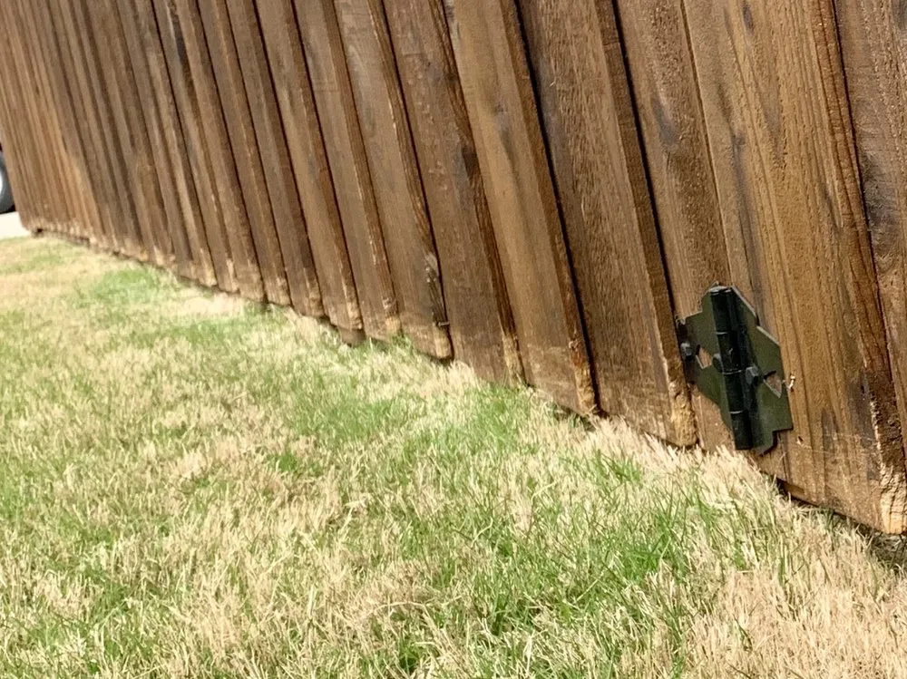 Top-rated yard maintenance experts serving Fort Worth, TX - Sal's Landscape & Tree Service