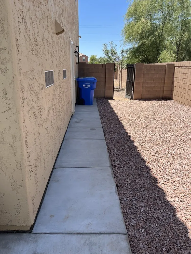 Professional yard cleanup service in Phoenix, AZ by Sal’s Landscape Construction