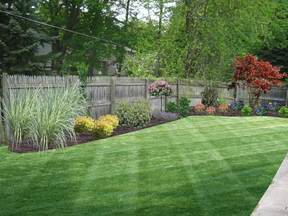Top-rated landscape design experts serving Chicago, IL - Sals landscaping
