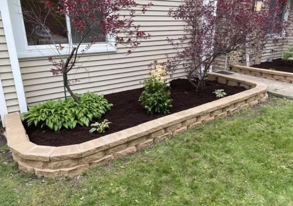 Custom residential landscaping near you across Niles, IL - Sal's Landscaping