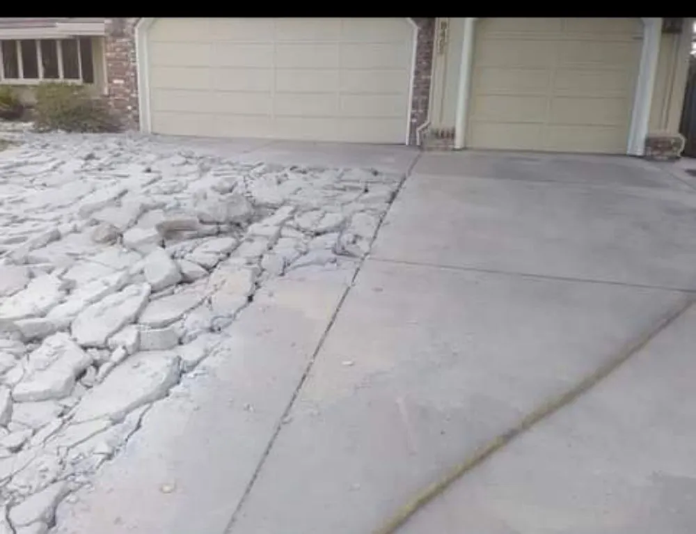 Professional lawn care service experts serving Rancho Cordova, CA - Sal's Lawn Service