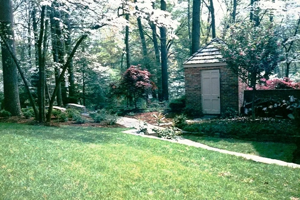 Affordable landscaping services in Annapolis, MD by Salt Creek Gardens