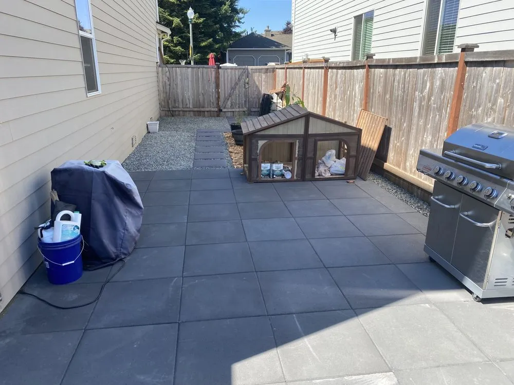 Local landscape installation for homes in Newcastle, WA by Saltos Landscaping