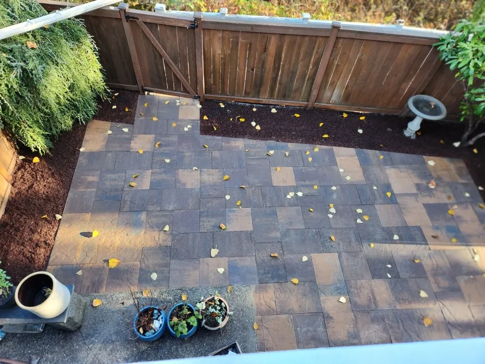 Affordable landscaping services for homes in Newcastle, WA by Saltos Landscaping