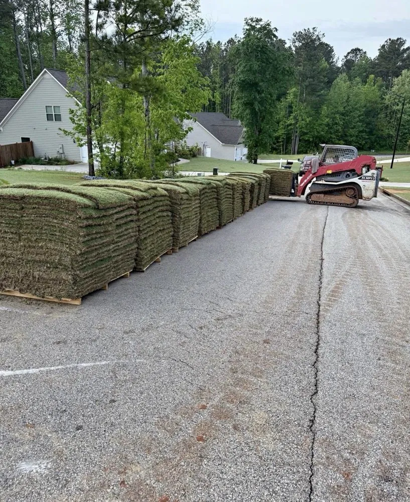 Reliable residential landscaping in Milton, GA by Salva Landscaping