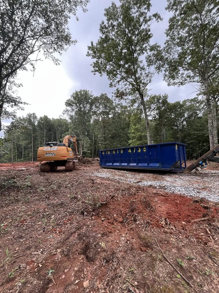 Local yard cleanup service in Milton, GA by Salva Landscaping