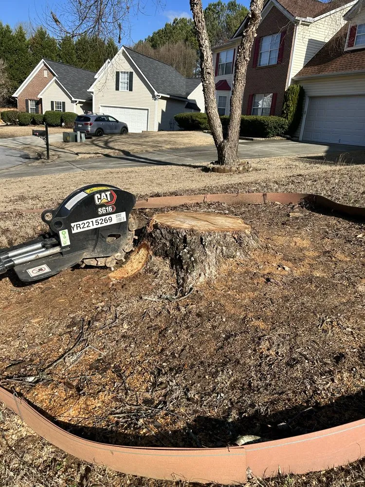 Top-rated outdoor landscaping for beautiful yards in Milton, GA by Salva Landscaping