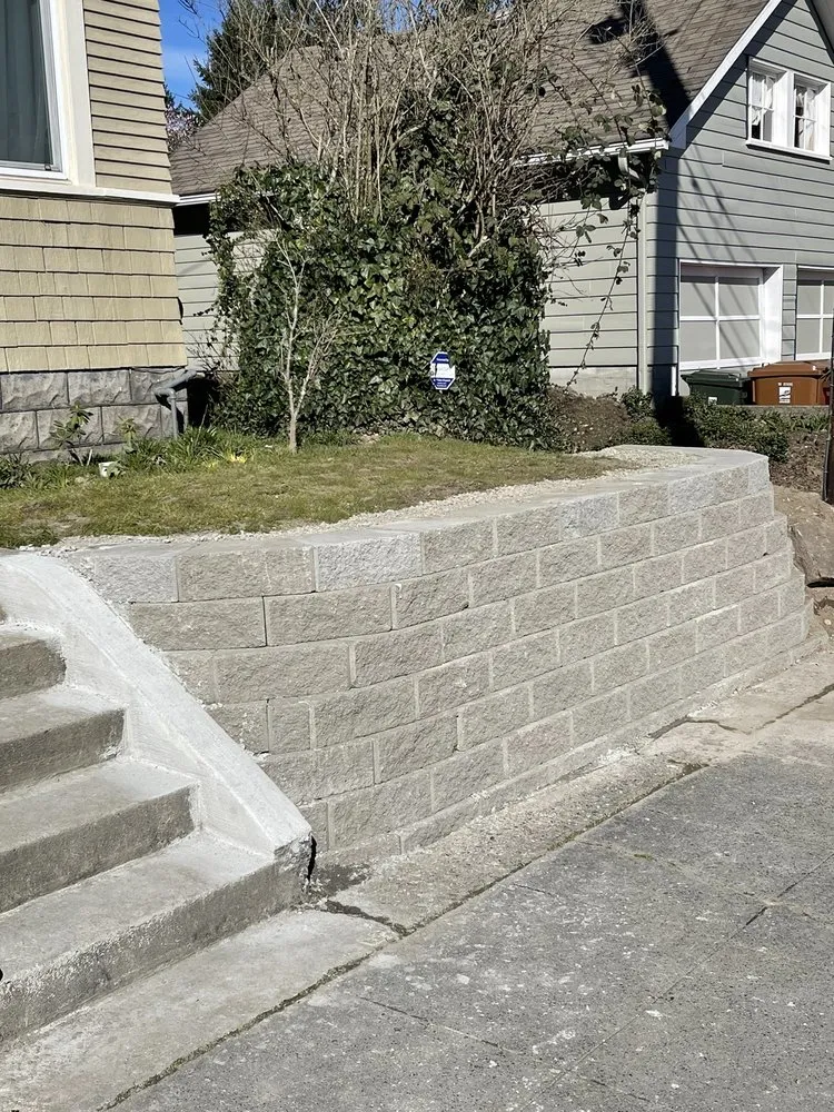 Professional lawn mowing service in Tacoma, WA by Salvador Landscaping