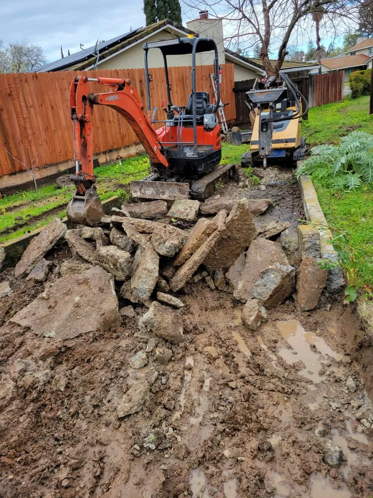 Top-rated residential landscaping in Citrus Heights, CA - Salvador tractor services